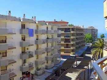 Bahia Dorada 2* סאלו