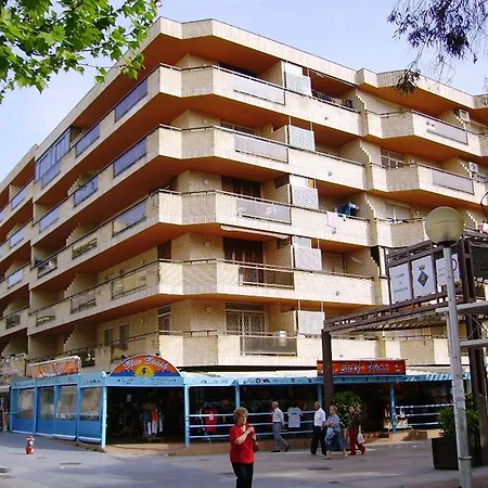 Bahia Dorada 2* סאלו